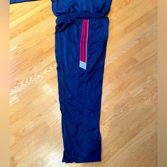 Adidas black 2-piece prime green activewear. Front zipper, pants drawstring, L - Picture 2 of 15